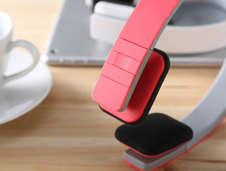 Smart Wireless Stereo Headphones Smart Wireless Stereo Headphones